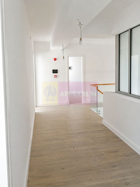 Apartament 4 camere, tip duplex, P+1 – Licurg
